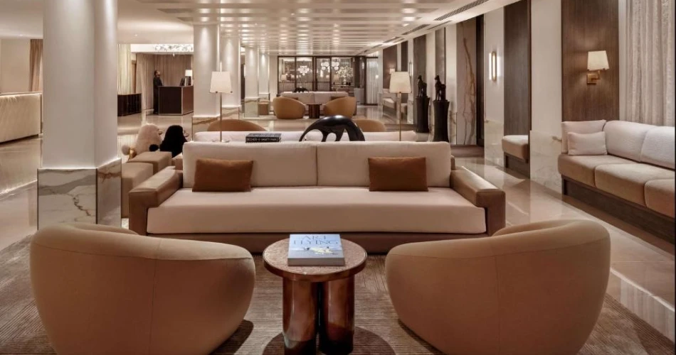 Royal Comfort: Top 10 Hotels Near Buckingham Palace for a Luxurious Stay