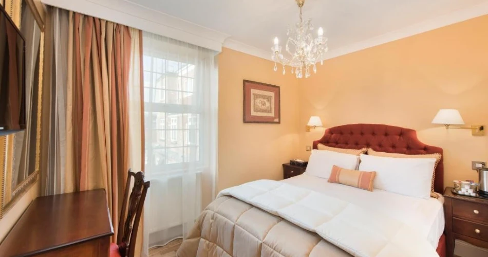 Budget-Friendly Stays Near Buckingham Palace: Perfect for Thrifty Travelers