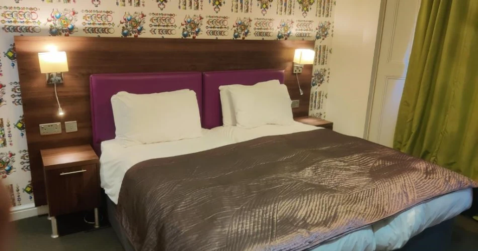 Budget-Friendly Stays Near Buckingham Palace: Perfect for Thrifty Travelers