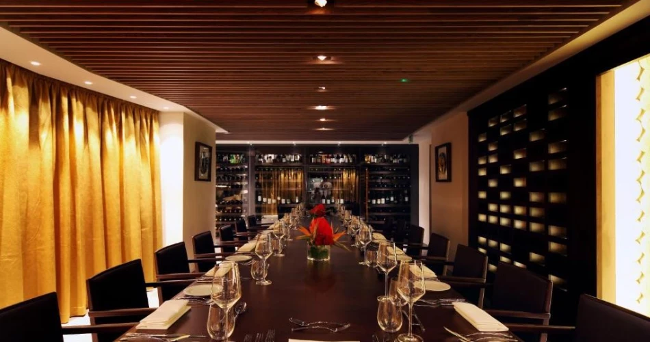 Stay in Style: Top-Rated Hotels Near Buckingham Palace and London Landmarks