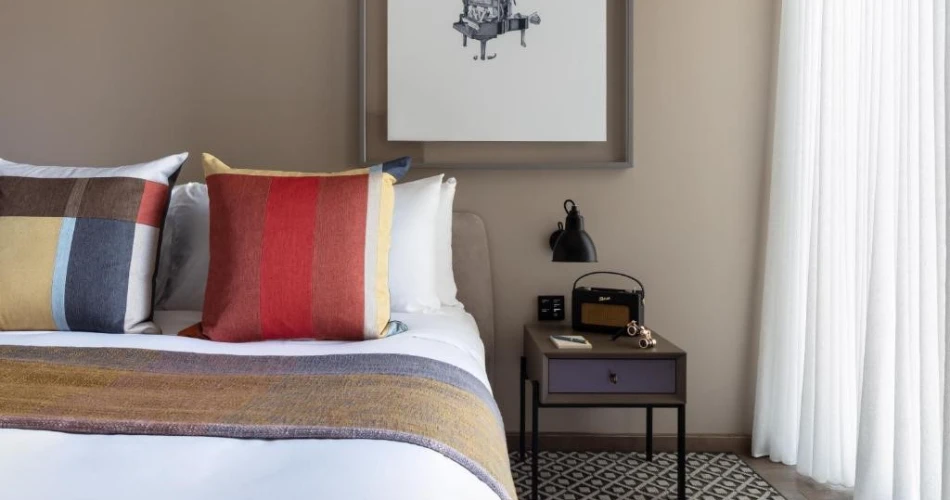 A Royal Stay: Boutique Hotels for a Regal Experience Near Buckingham Palace