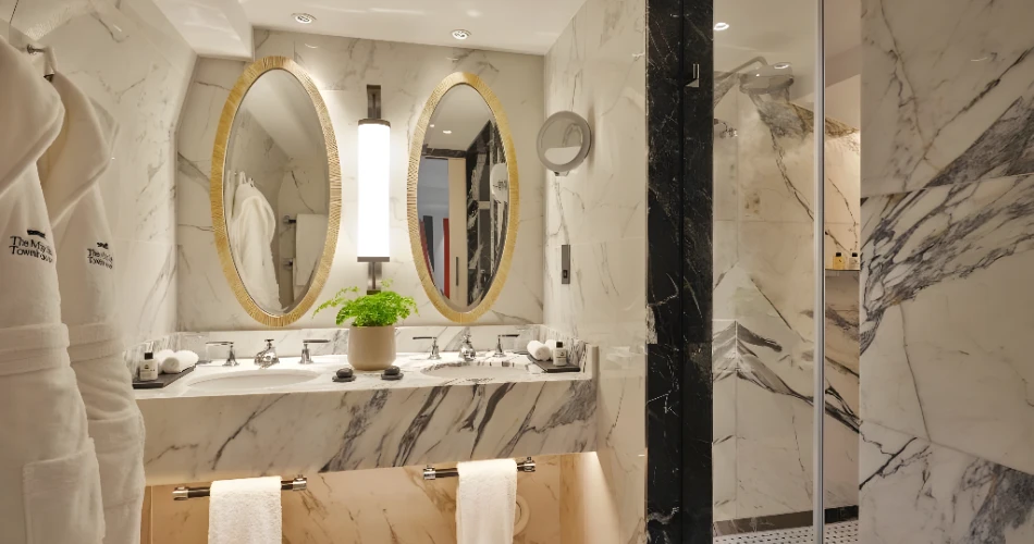 Weekend Escapes: Best Hotels Near Buckingham Palace for a Short Stay