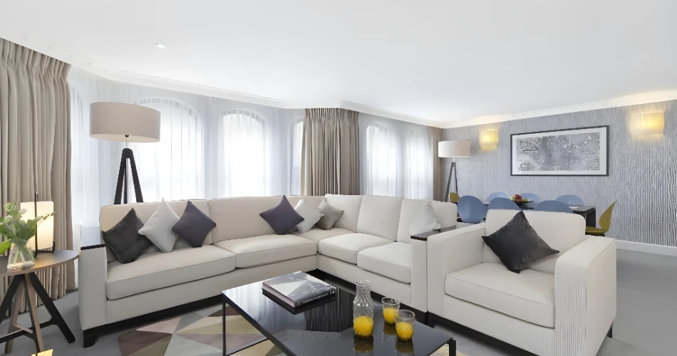 Weekend Escapes: Best Hotels Near Buckingham Palace for a Short Stay